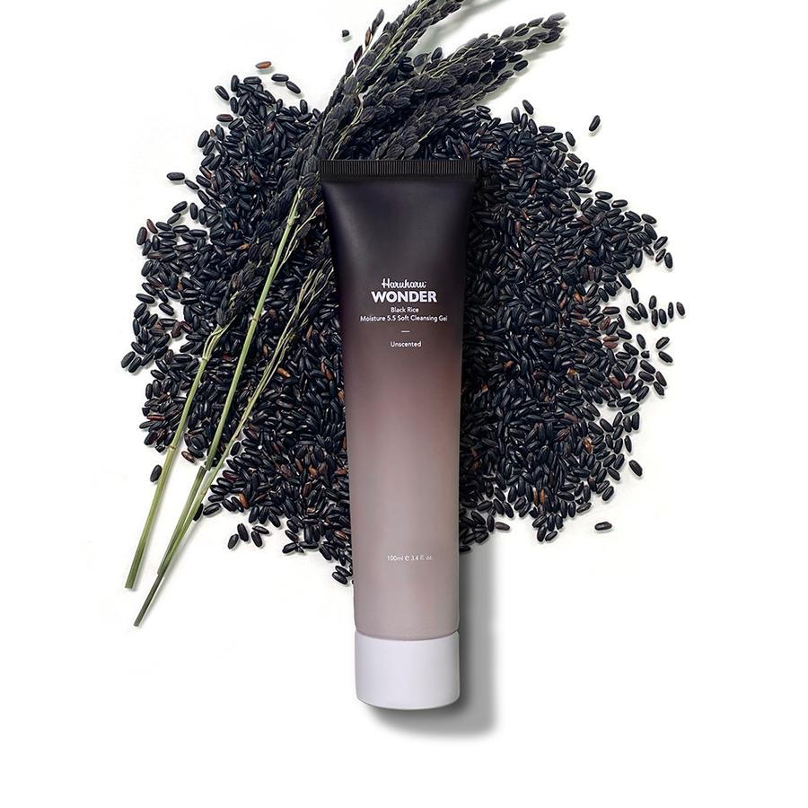 Haruharu Wonder Black Rice Moisture 5.5 Soft Cleansing Gel